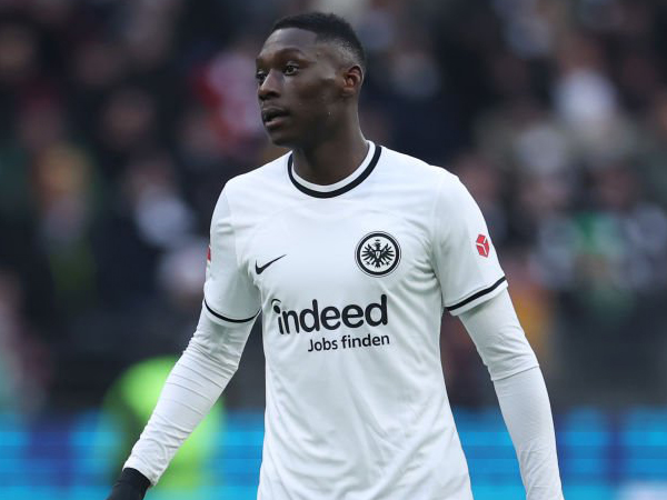 Striker Eintracht Frankfurt, Randal Kolo Muani.