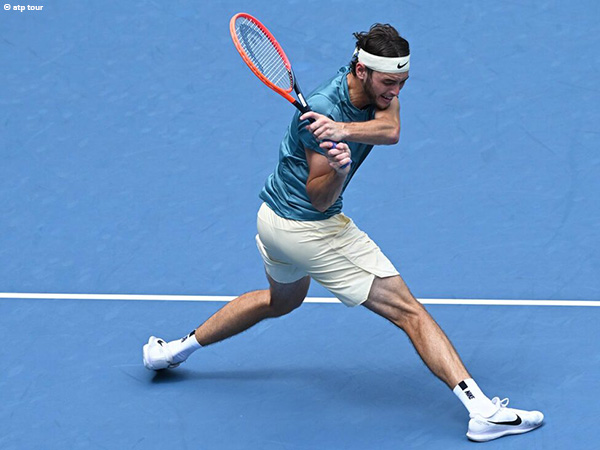 Tekuk Holger Rune, Taylor Fritz Amankan Tiket Perempatfinal Miami Open