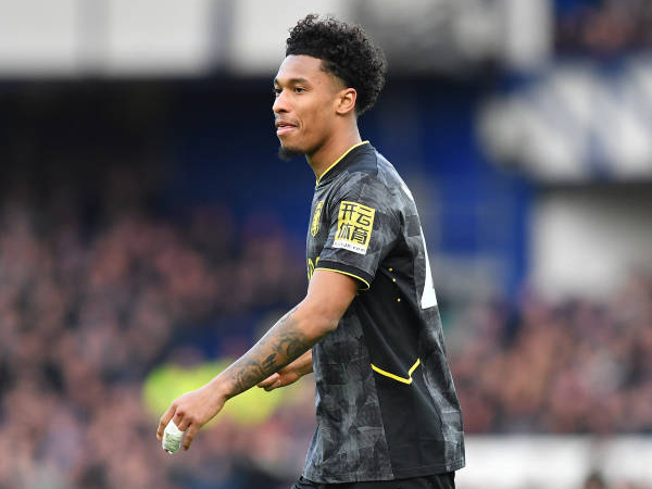 Jelang Chelsea vs Aston Villa, Boubacar Kamara Bisa Kembali Bermain
