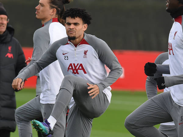 Luis Diaz Kembali Berlatih, Bisa Main Lawan Manchester City?