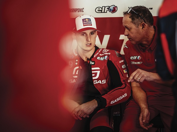 Herve Poncharal sebut Pol Espargaro sudah berangsur membaik.