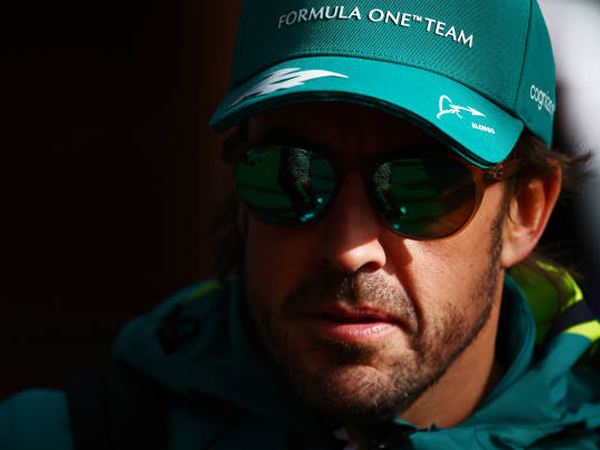 Mercedes Jauh Lebih Cepat di Kualifikasi GP Australia, Alonso Tak Terkejut