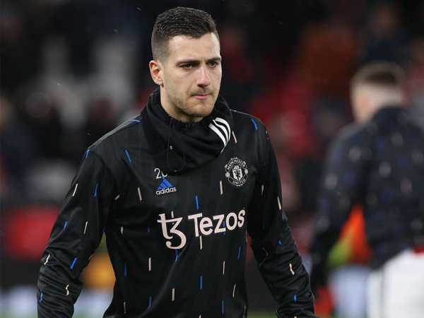 Bek kanan Manchester United, Diogo Dalot.