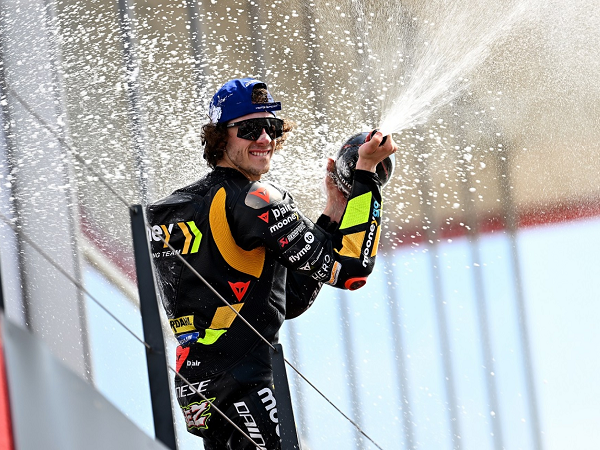Marco Bezzecchi petik kemenangan perdana di GP Argentina.
