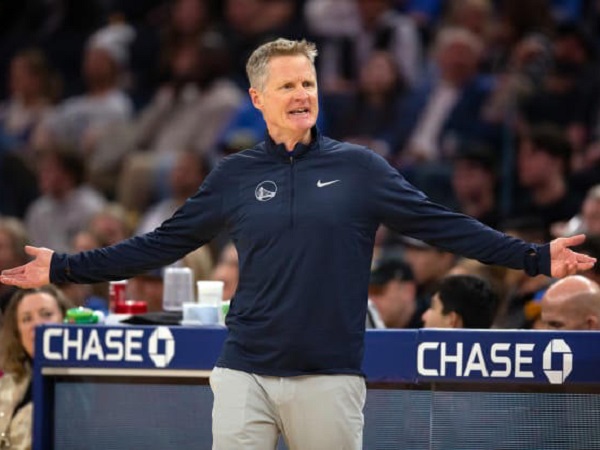 Pelatih Golden State Warriors, Steve Kerr.