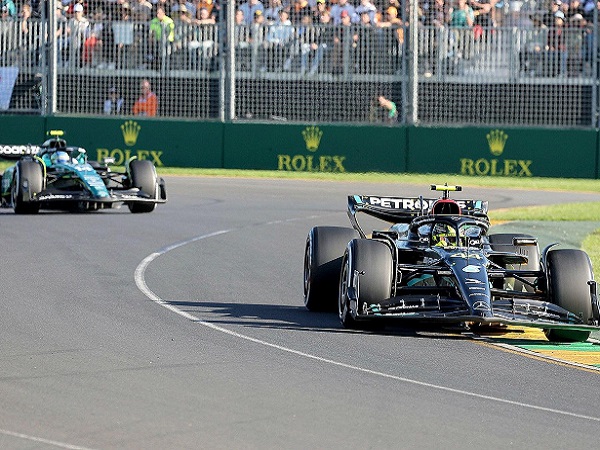 Mercedes, Lewis Hamilton