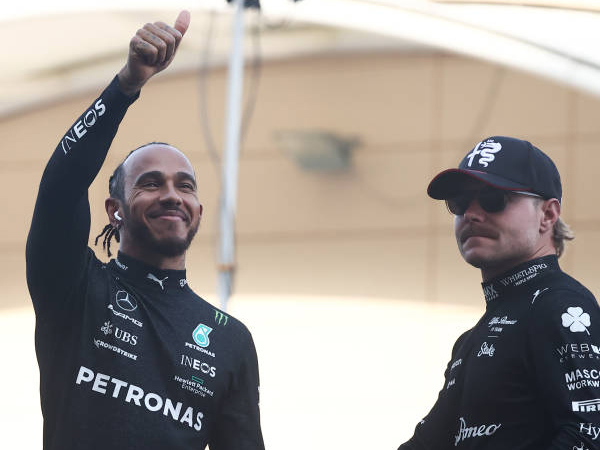 Lewis Hamilton Senang Lihat Perkembangan Valtteri Bottas