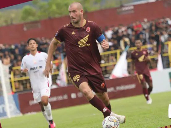 Wiljan Pluim sukses kawinkan gelar juara Liga 1 musim 2022/2023 dengan gelar pemain terbaik