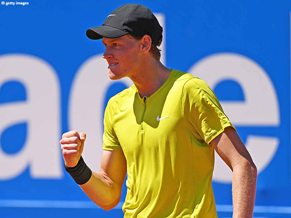Jannik Sinner Paksa Diego Schwartzman Angkat Kaki Dari Barcelona