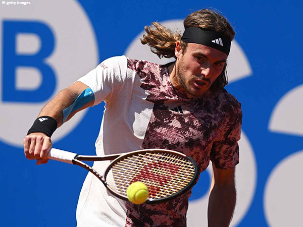 Stefanos Tsitsipas Dan Jannik Sinner Kompak Maju Ke Perempatfinal Di Barcelona