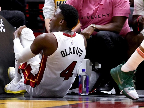 Erik Spoelstra sedih saat tahu Victor Oladipo cedera lagi.
