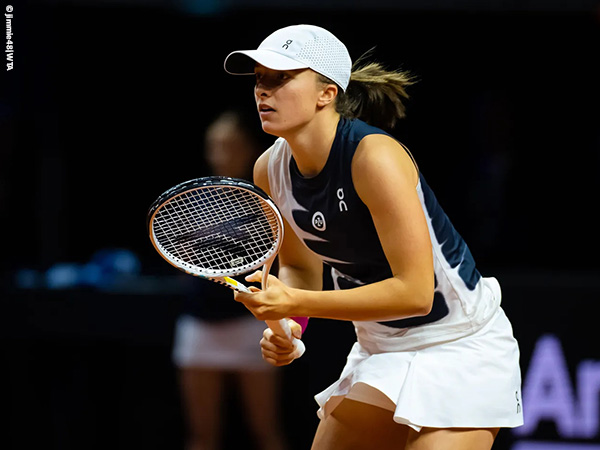 Ons Jabeur Cedera, Iga Swiatek Makin Dekat Pertahankan Gelar Di Stuttgart