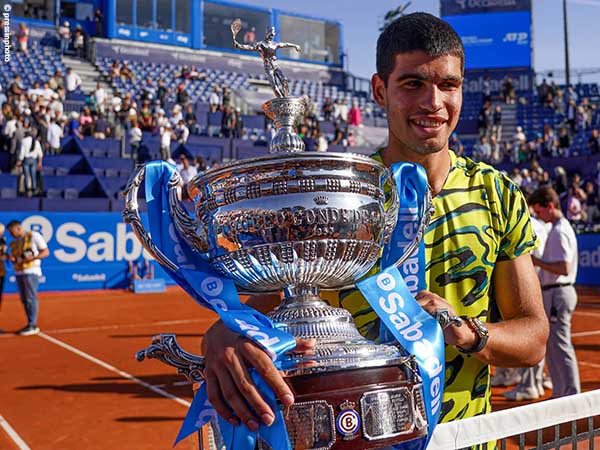 Carlos Alcaraz Sukses Pertahankan Gelar Di Barcelona Berkat Kemenangan Ini