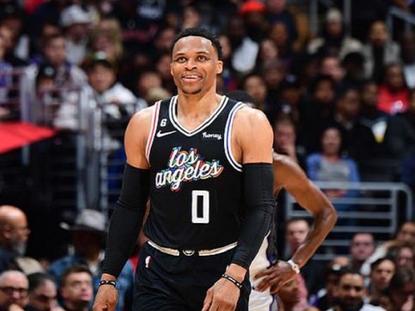 Presiden Clippers Berkomitmen Pertahankan Westbrook