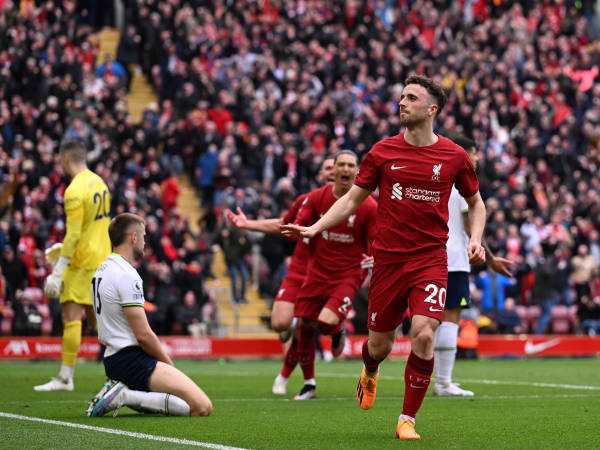 Angkat Kaki Terlalu Tinggi, Diogo Jota Seharusnya Diberi Kartu Merah