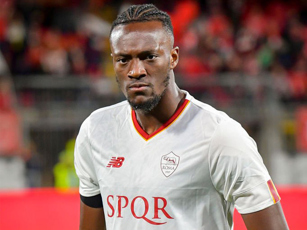 Striker AS Roma, Tammy Abraham.
