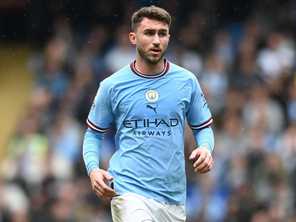 Bek Manchester City, Aymeric Laporte.