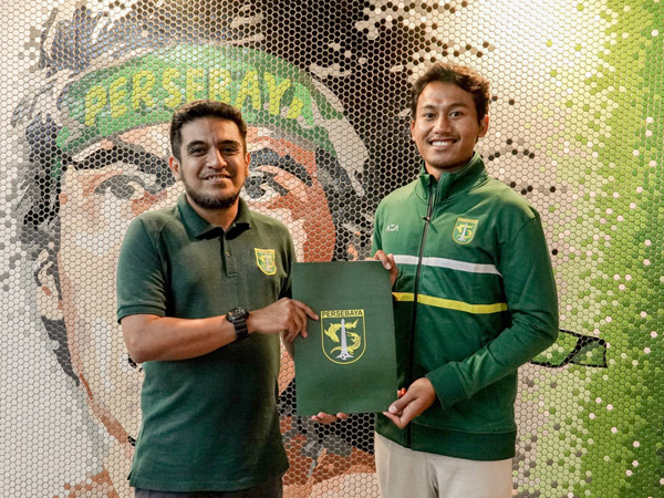 Persebaya Surabaya memperkenalkan Kadek Raditya sebagai pemain anyar