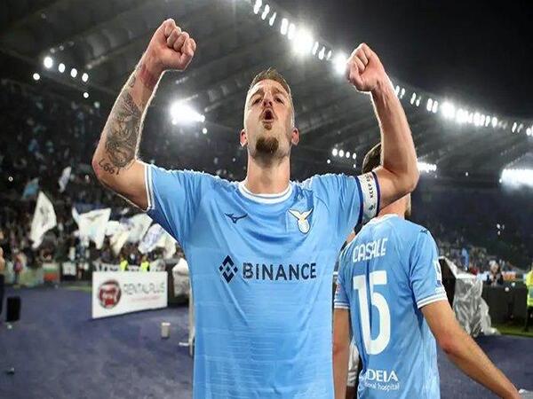 Agen dari Sergej Milinkovic-Savic marah kliennya disebut mulai main tak becus untuk Lazio gara-gara sudah kepikiran ingin pindah klub / via Getty Images