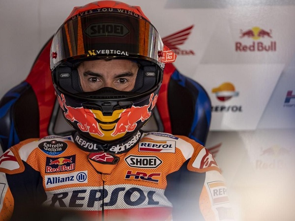 Marc Marquez tak perlu menjalani hukuman double long lap penalty lagi.