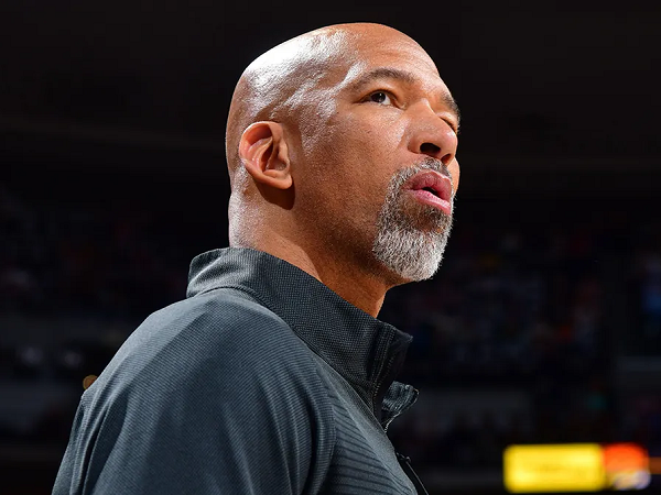 Monty Williams terima keputusan Phoenix Suns yang pecat dirinya.