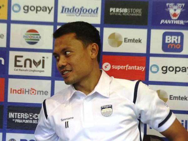 Gelandang Persib, Dedi Kusnandar