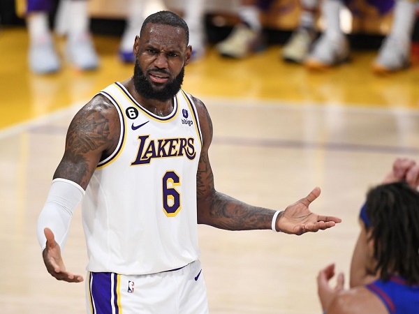 Los Angeles Lakers telan kekalahan pahit dari Denver Nuggets di game 3.