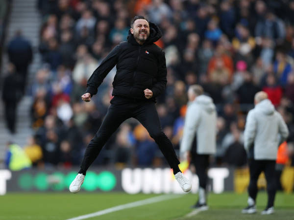 Roberto De Zerbi Bangga Loloskan Brighton ke Liga Europa