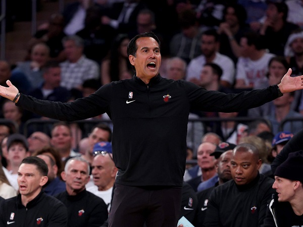 Erik Spoelstra yakin Heat bisa lewati hadangan Celtics.