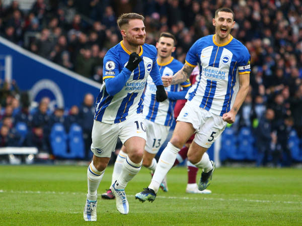 Ayah Alexis Mac Allister Segera Rampungkan Transfer Putranya ke Liverpool