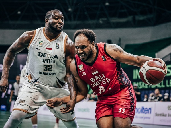 Bali United Basketball sukses pukul mundur Dewa United Banten.