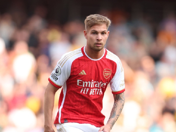 Arsenal akan mempertahankan Emile Smith Rowe