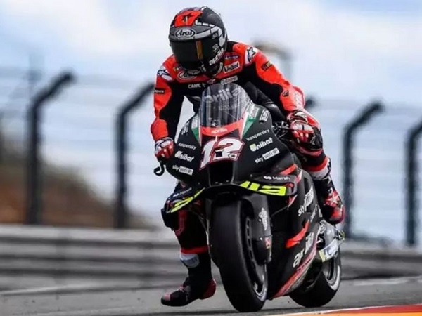 Maverick Vinales, Aprilia