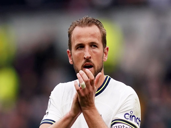 Tottenham enggan jual Kane ke EPL