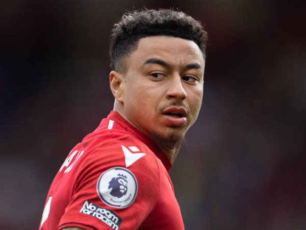 Gaji Terlalu Besar, Nottingham Forest Resmi Lepas Jesse Lingard