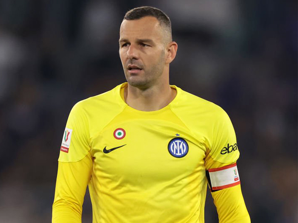 Kiper Inter Milan, Samir Handanovic.