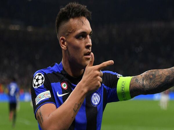 Lautaro Martinez melontarkan psy war kepada Manchester City, jelang pertandingan final Liga Champions yang akan berlangsung akhir pekan ini (11/6) / via Getty Images