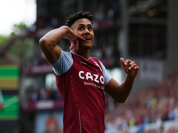 Striker buruan Tottenham