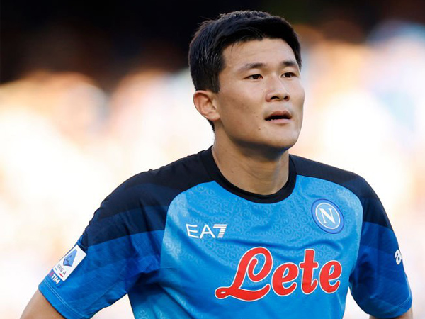 Bek Napoli, Kim Min-jae.