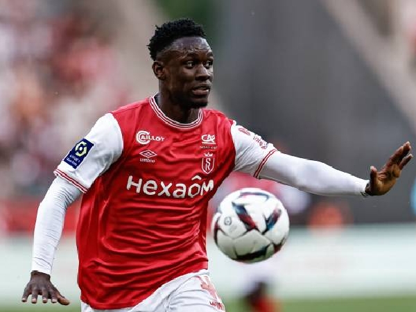 Folarin Balogun menghadapi masa depan yang tidak pasti di Arsenal