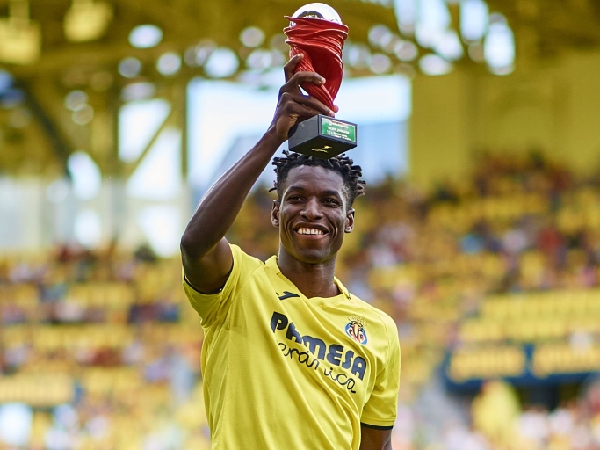 Bournemouth mengincar striker Villarreal, Nicolas Jackson