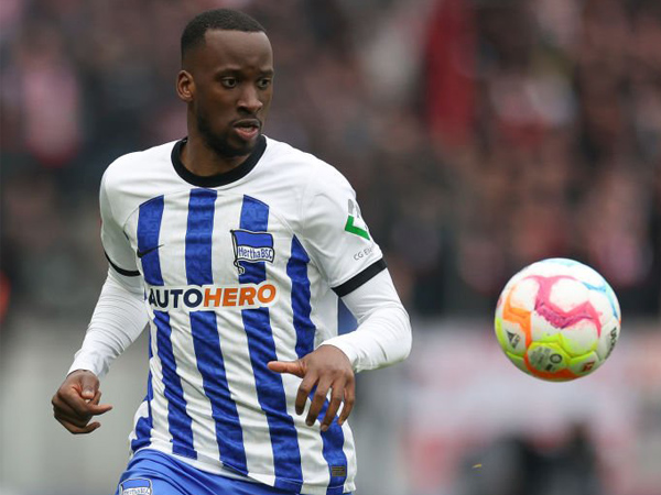 Penyerang Hertha Berlin, Dodi Lukebakio.