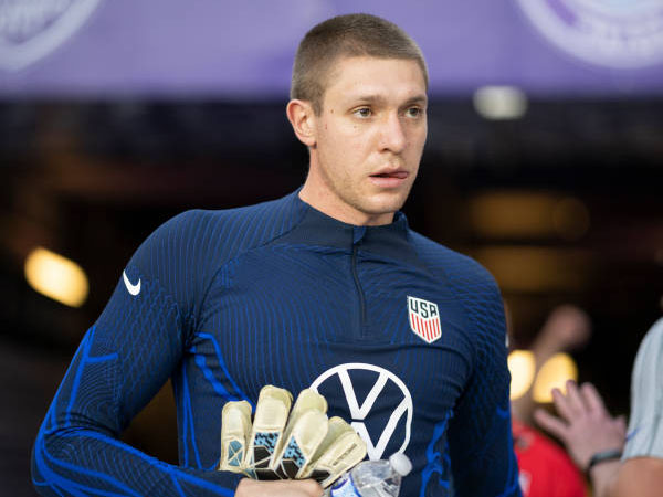 Kiper Nottingham Forest, Ethan Horvath Ditaksir Banyak Klub Eropa