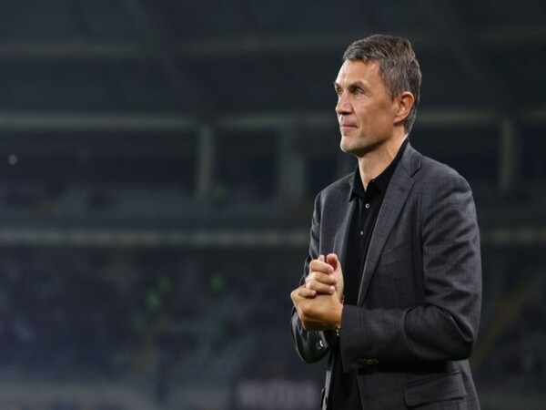 Presiden AC Milan membocorkan ke publik apa yang menjadi alasan klub memecat Paolo Maldini dari jabatannya sebagai direktur olahraga klub / via Getty Images