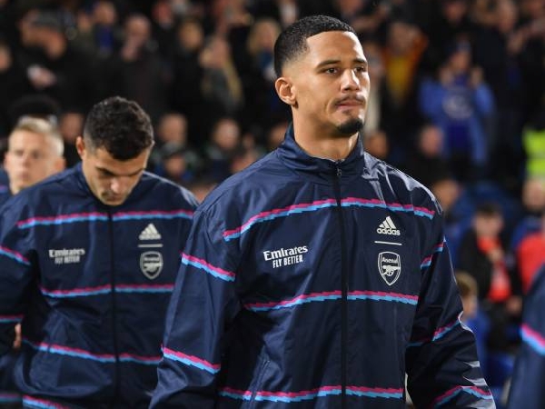Arsenal sedang berupaya untuk memperpanjang kontrak William Saliba