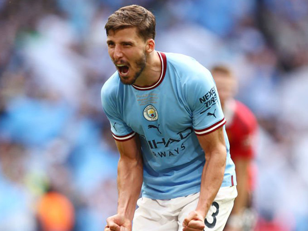 Bek Manchester City, Ruben Dias.