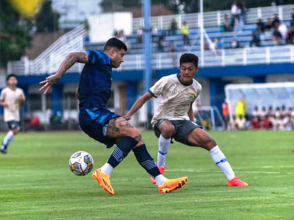 Persib menang 3-0 di laga uji coba