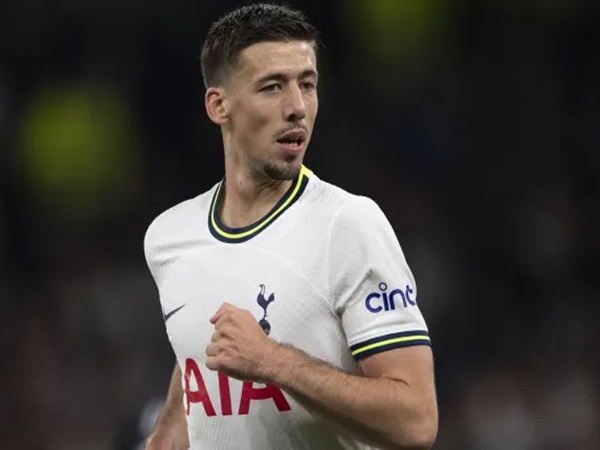 Tottenham ingin permanenkan Lenglet