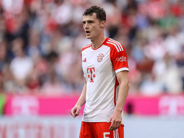 Liverpool Sudah Jalin Kontak dengan Perwakilan Benjamin Pavard