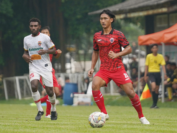 Performa pemain anyar Persija Jakarta, Akbar Arjunsyah dipuji Thomas Doll